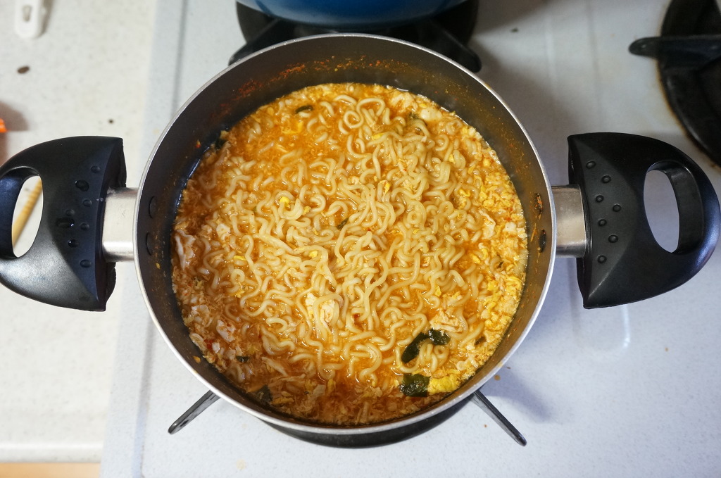 라면에 계란 푸는 스타일 | 인스티즈